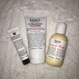 BRAND NEW NEVER USED KIEHLS BUNDLE